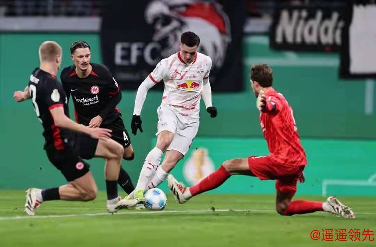 德国杯-勒沃库森逆转柏林联合 法兰克福胜不莱梅