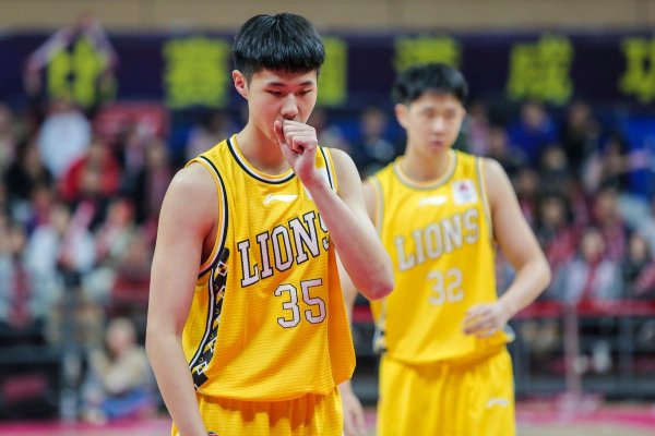 C7娱乐下载 赵嘉义34分青岛胜山西 胡金秋21+9广厦胜宁波